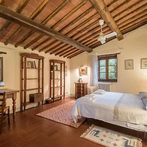  Farm stay La Ferrozzola Italy